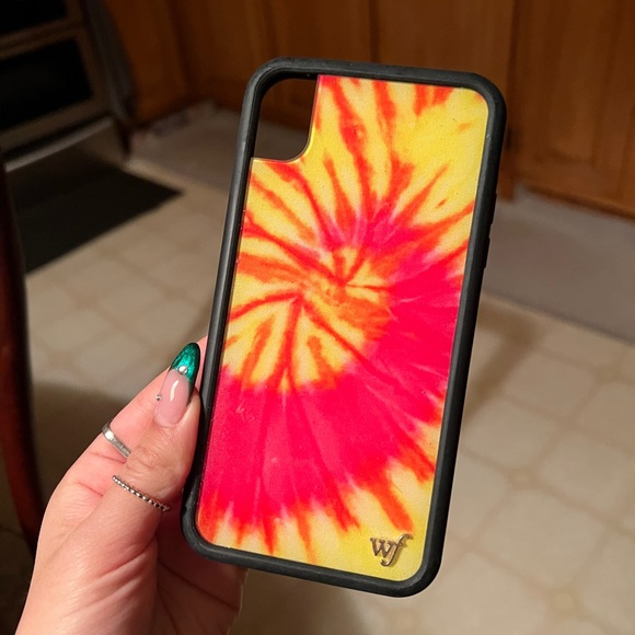 Wildflower Iphone XR Tie Dye Case - Picture 2 of 2